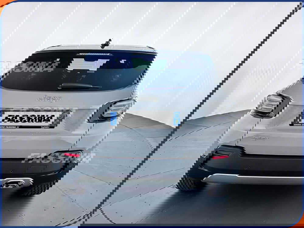 Jeep Avenger nuova a Milano (5)