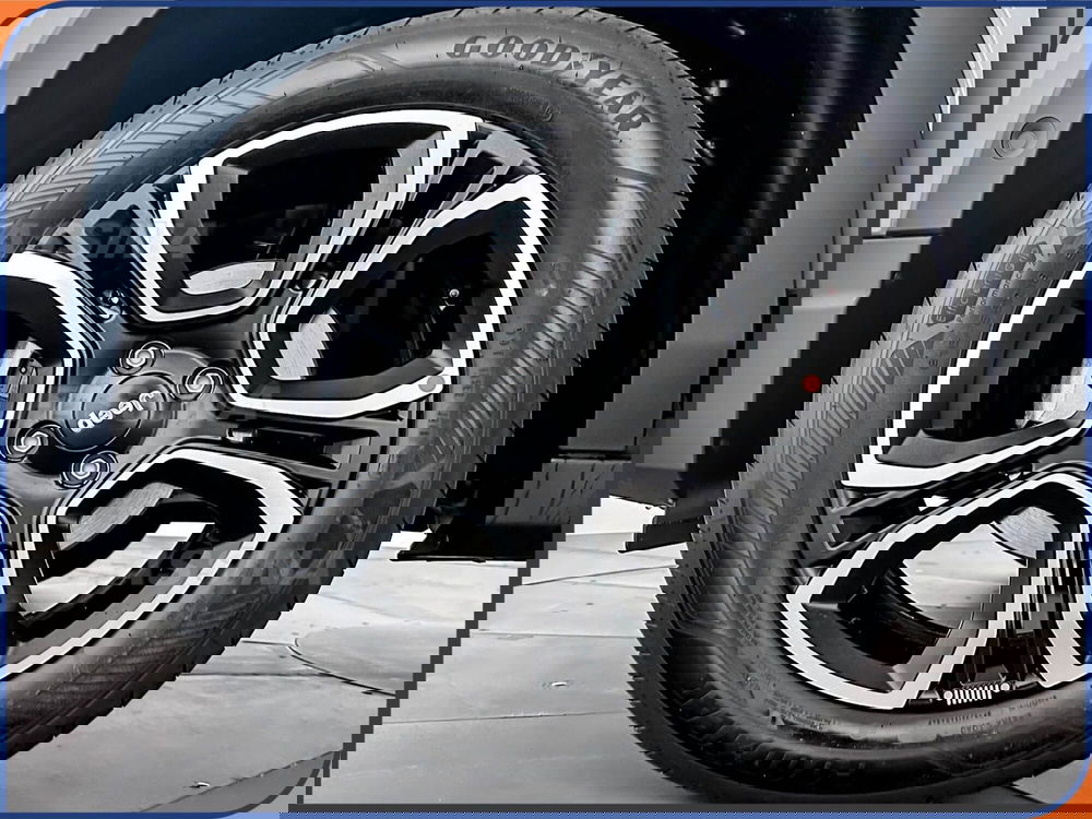 Jeep Avenger nuova a Milano (7)