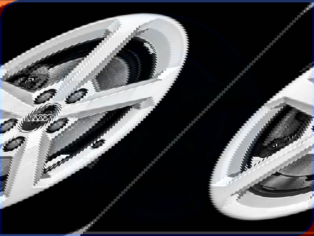 Audi Q2 usata a Milano (7)