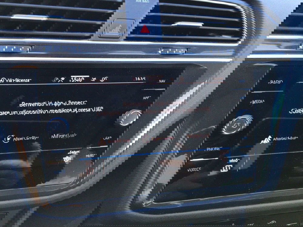 Volkswagen Tiguan usata a Genova (15)