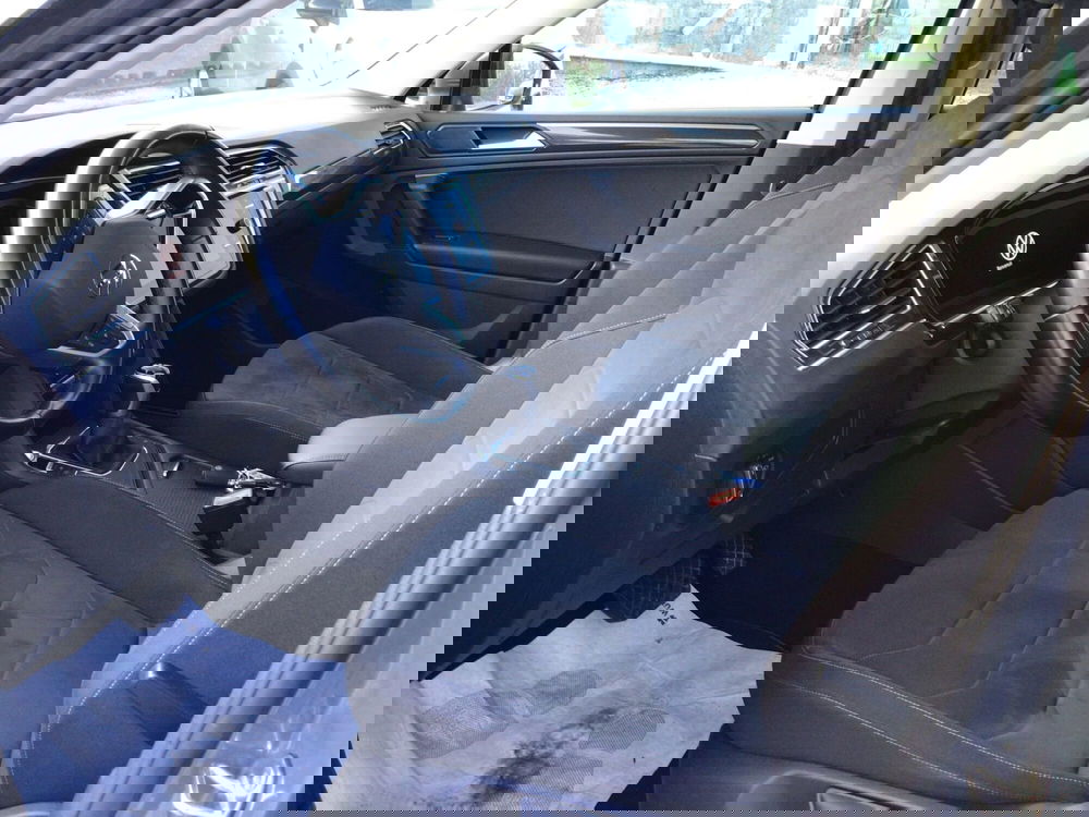 Volkswagen Tiguan usata a Genova (9)