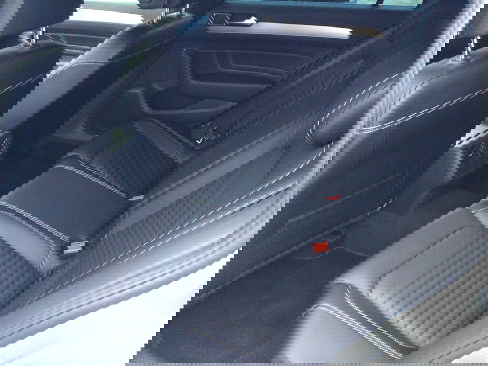 Volkswagen Passat Variant usata a Genova (10)