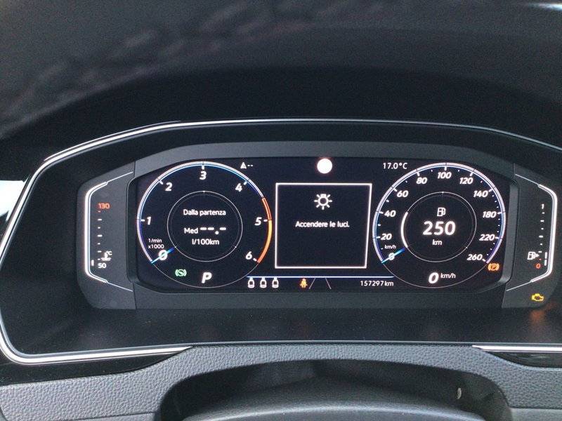 Volkswagen Passat Variant usata a Genova (13)