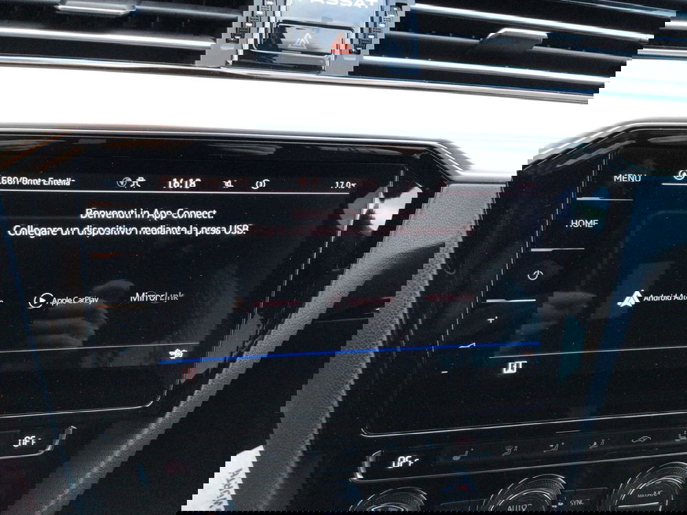 Volkswagen Passat Variant usata a Genova (15)