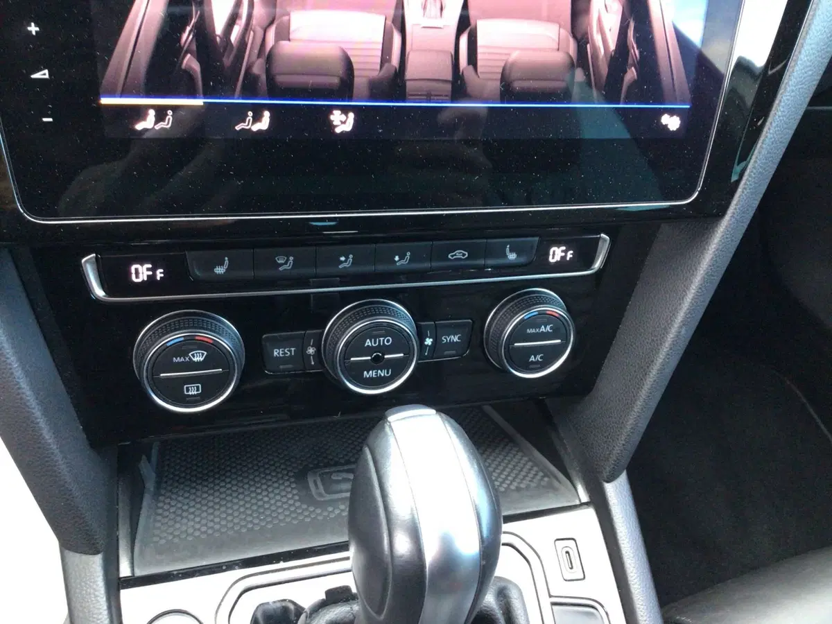 Volkswagen Passat Variant usata a Genova (20)