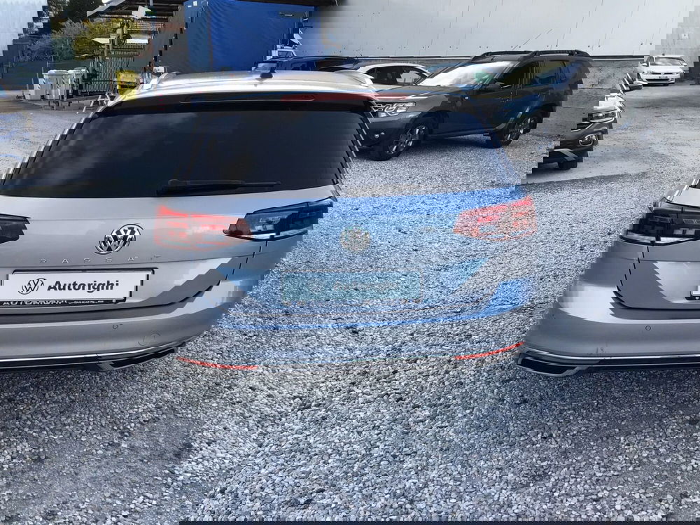 Volkswagen Passat Variant usata a Genova (4)
