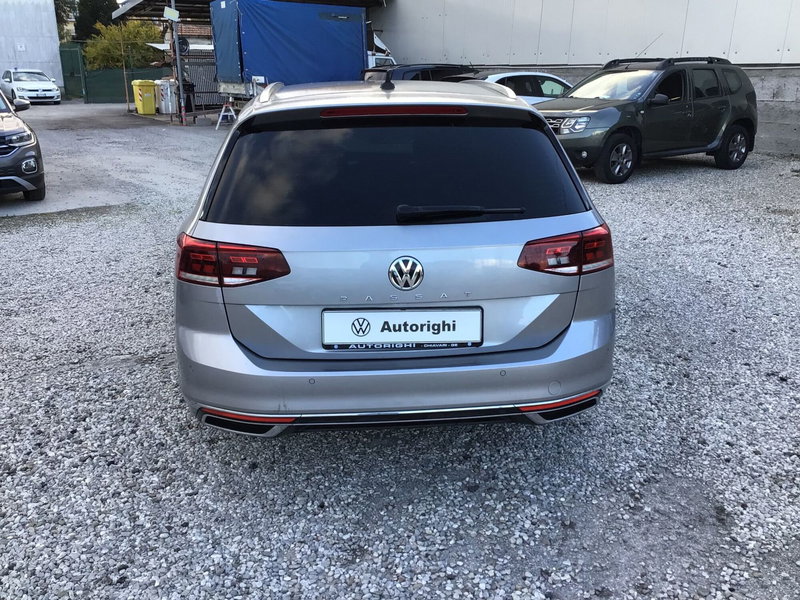 Volkswagen Passat Variant usata a Genova (4)