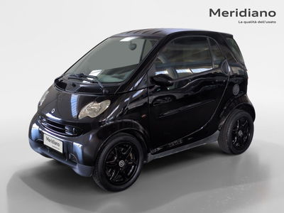 smart city 700 smart city-coup&eacute; pure (45 kW) del 2004 usata a Favara