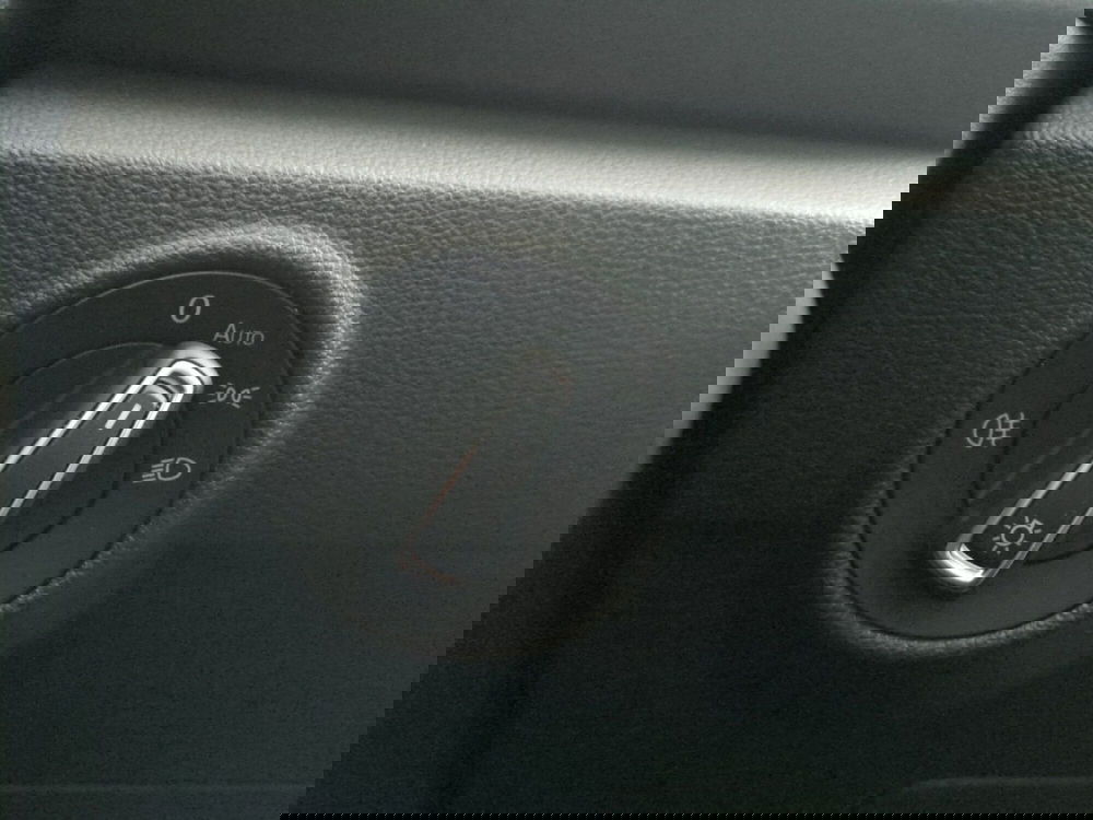 Volkswagen T-Roc usata a Agrigento (16)