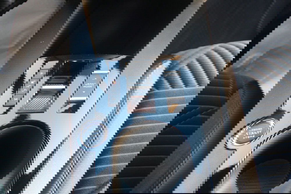 Lancia Ypsilon nuova a Catania (14)