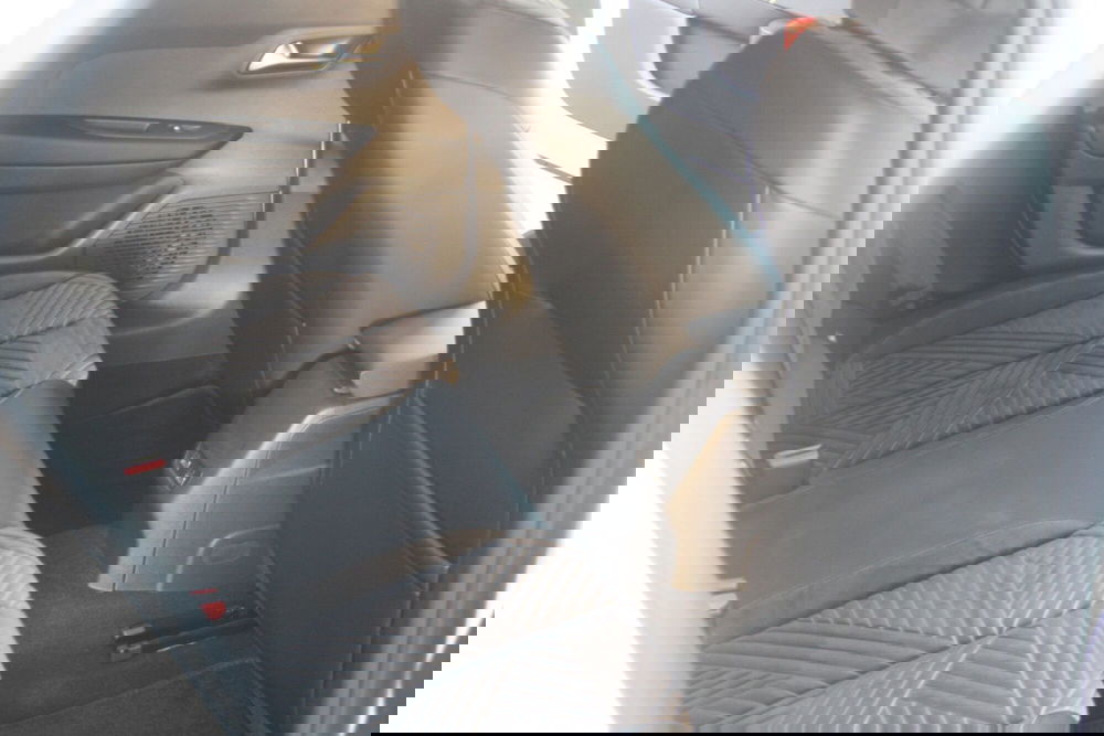 Lancia Ypsilon nuova a Catania (18)