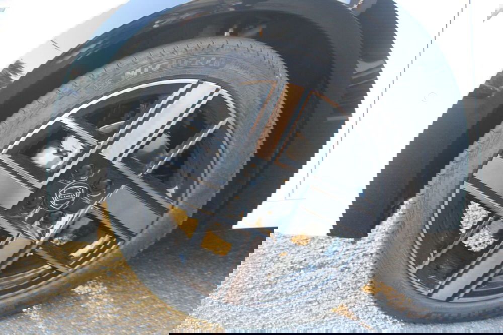 Lancia Ypsilon nuova a Catania (20)