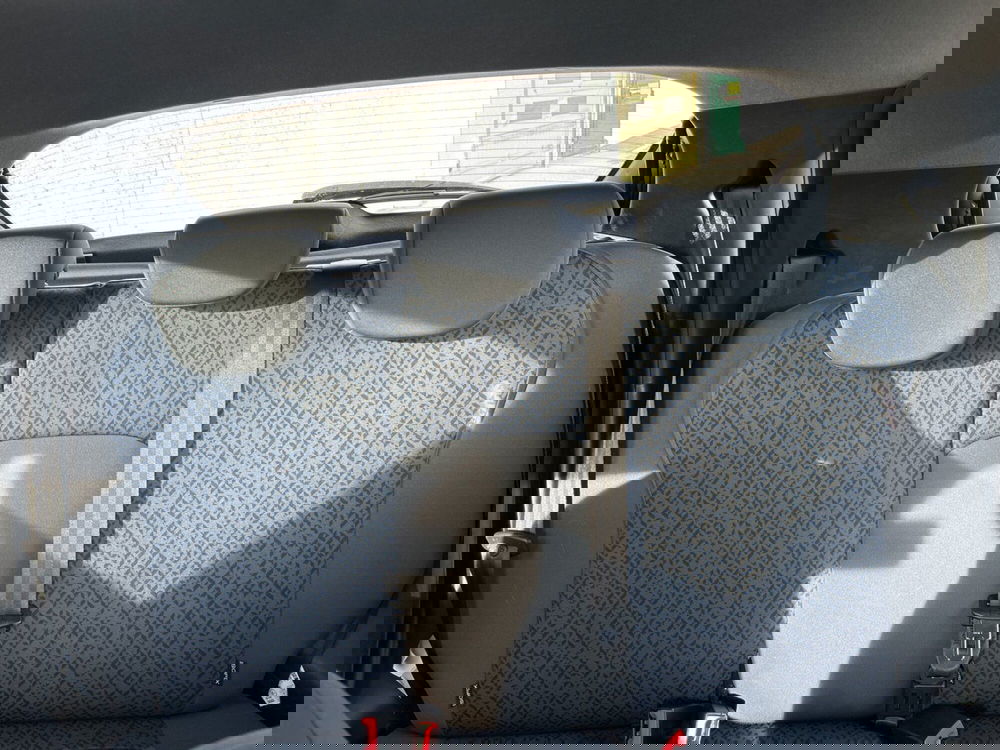 Lancia Ypsilon usata a Bergamo (16)