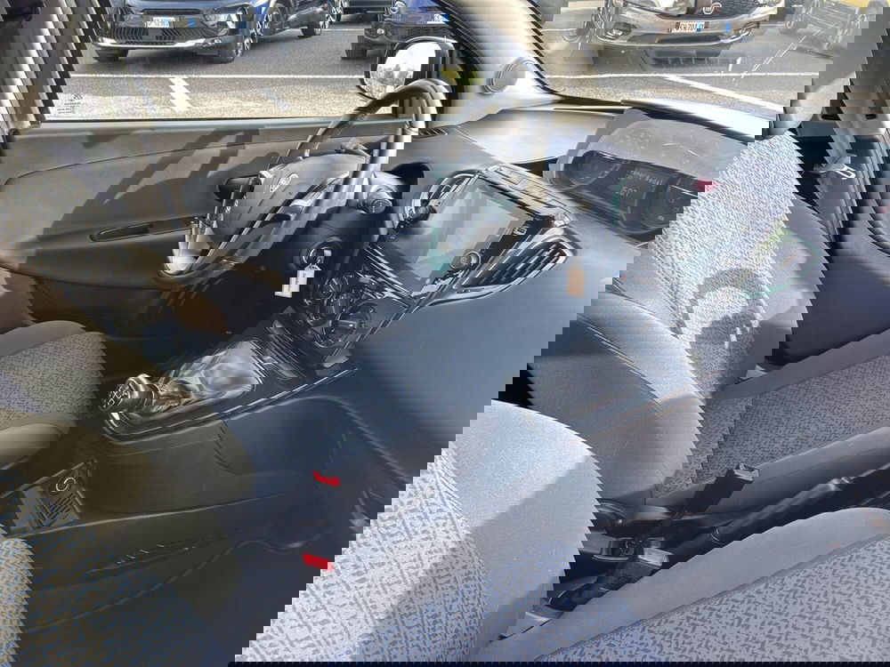 Lancia Ypsilon usata a Bergamo (20)