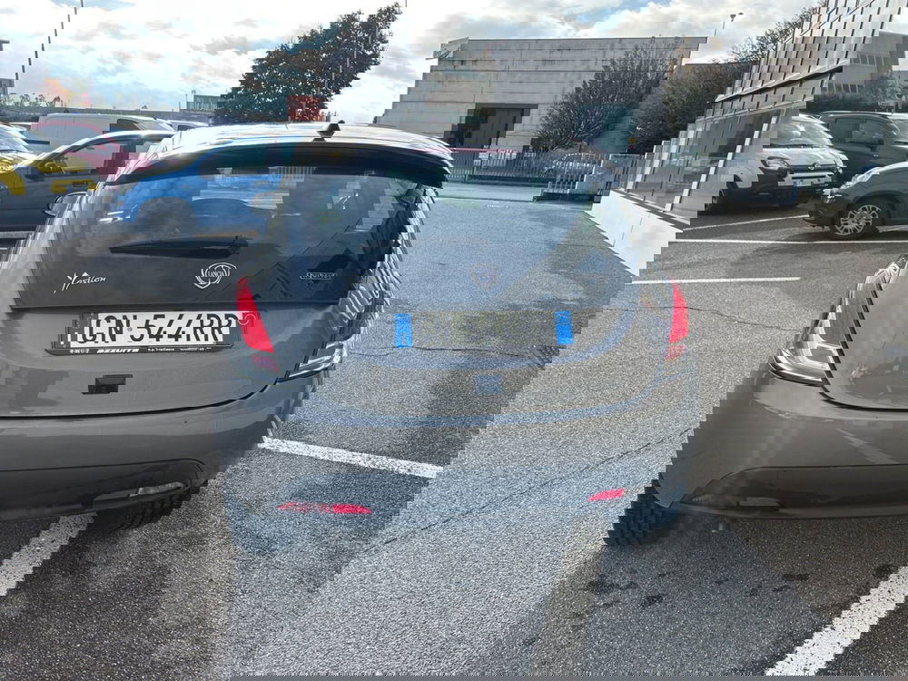 Lancia Ypsilon usata a Bergamo (4)