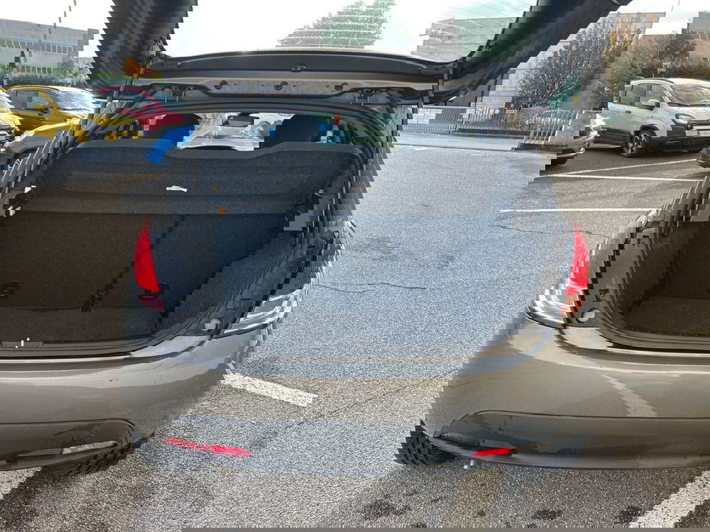 Lancia Ypsilon usata a Bergamo (9)