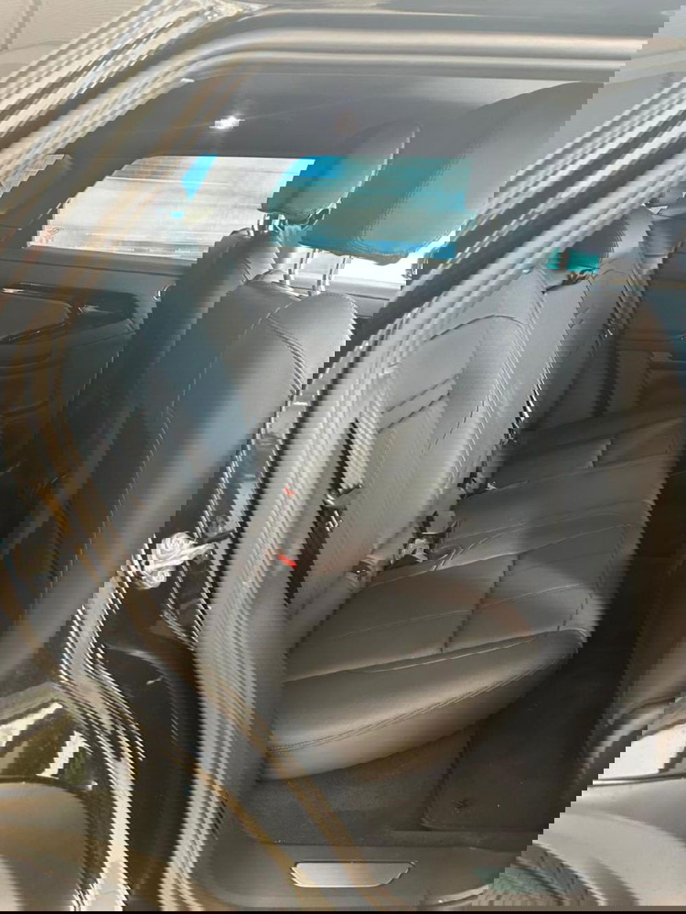 Land Rover Range Rover Evoque usata a Venezia (5)