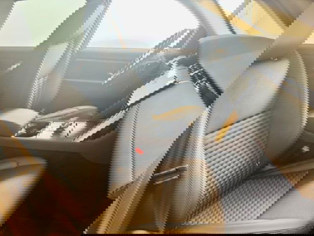 Land Rover Discovery Sport usata a Venezia (8)