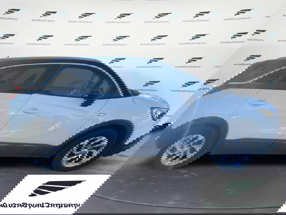 Opel Crossland X usata a Roma (5)