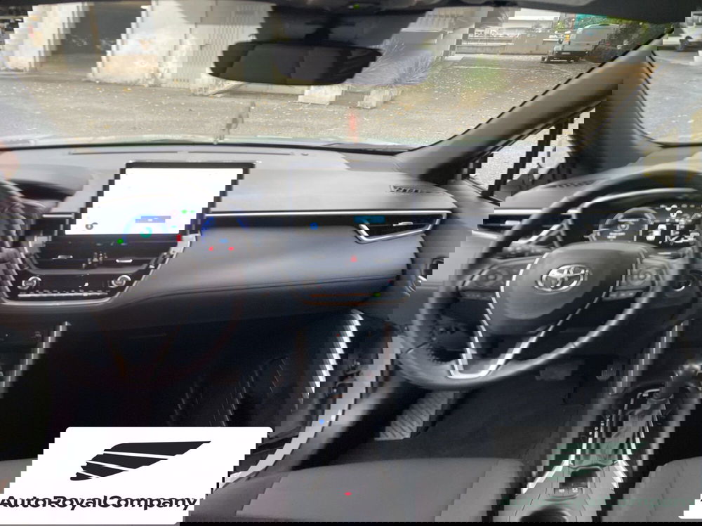 Toyota Corolla Cross Hybrid usata a Roma (11)