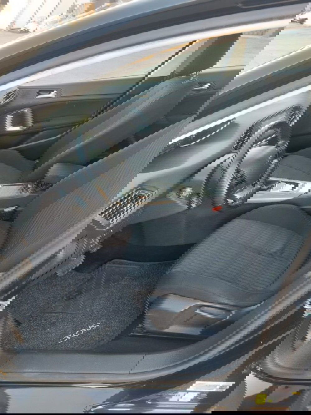 Peugeot 308 SW usata a Modena (10)