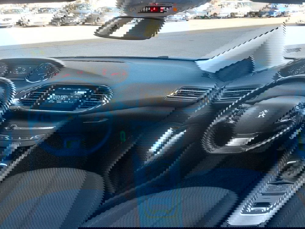 Peugeot 308 SW usata a Modena (7)