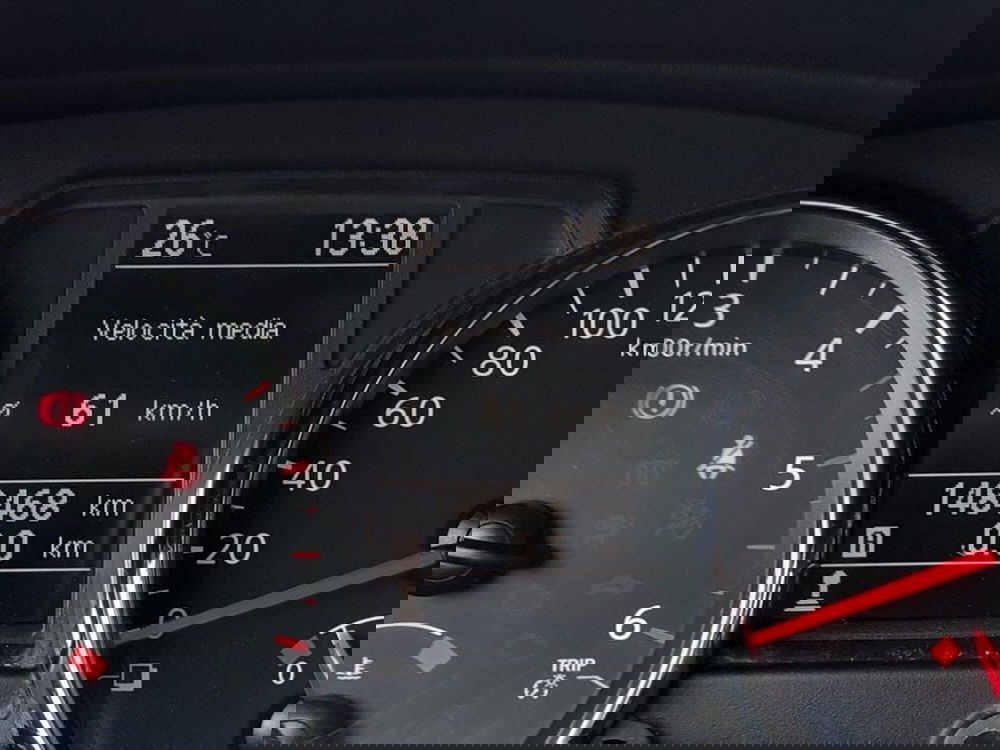 Nissan Qashqai usata a Modena (9)