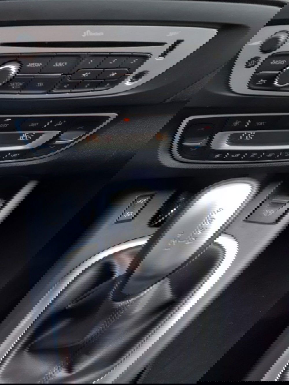 Renault Scénic usata a Modena (15)