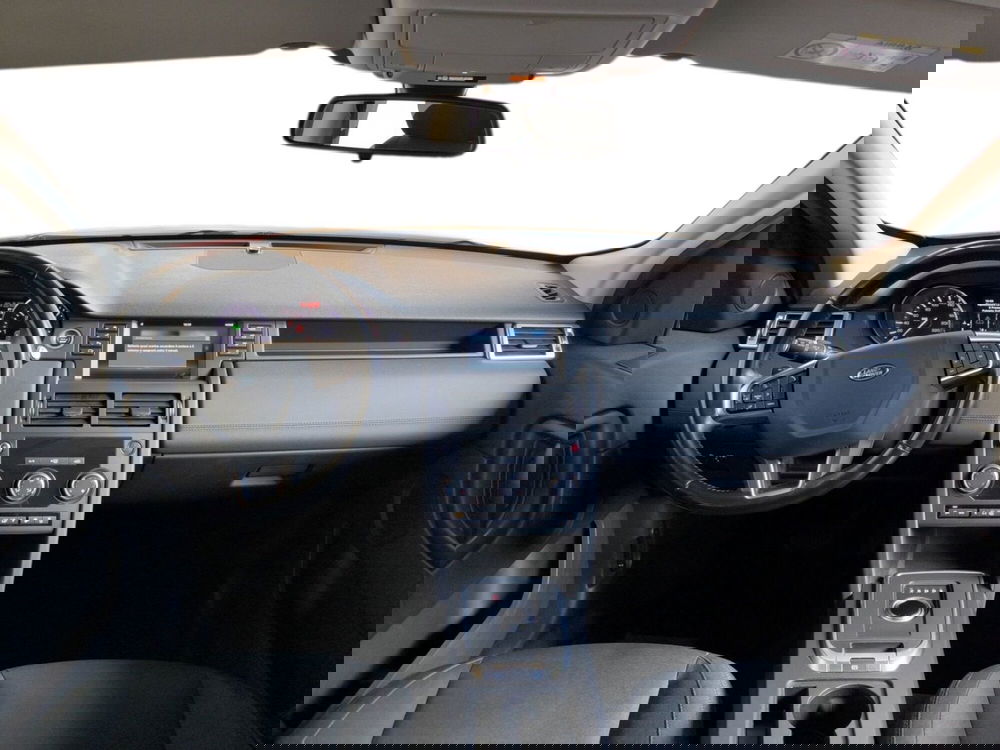 Land Rover Discovery Sport usata a Udine (11)