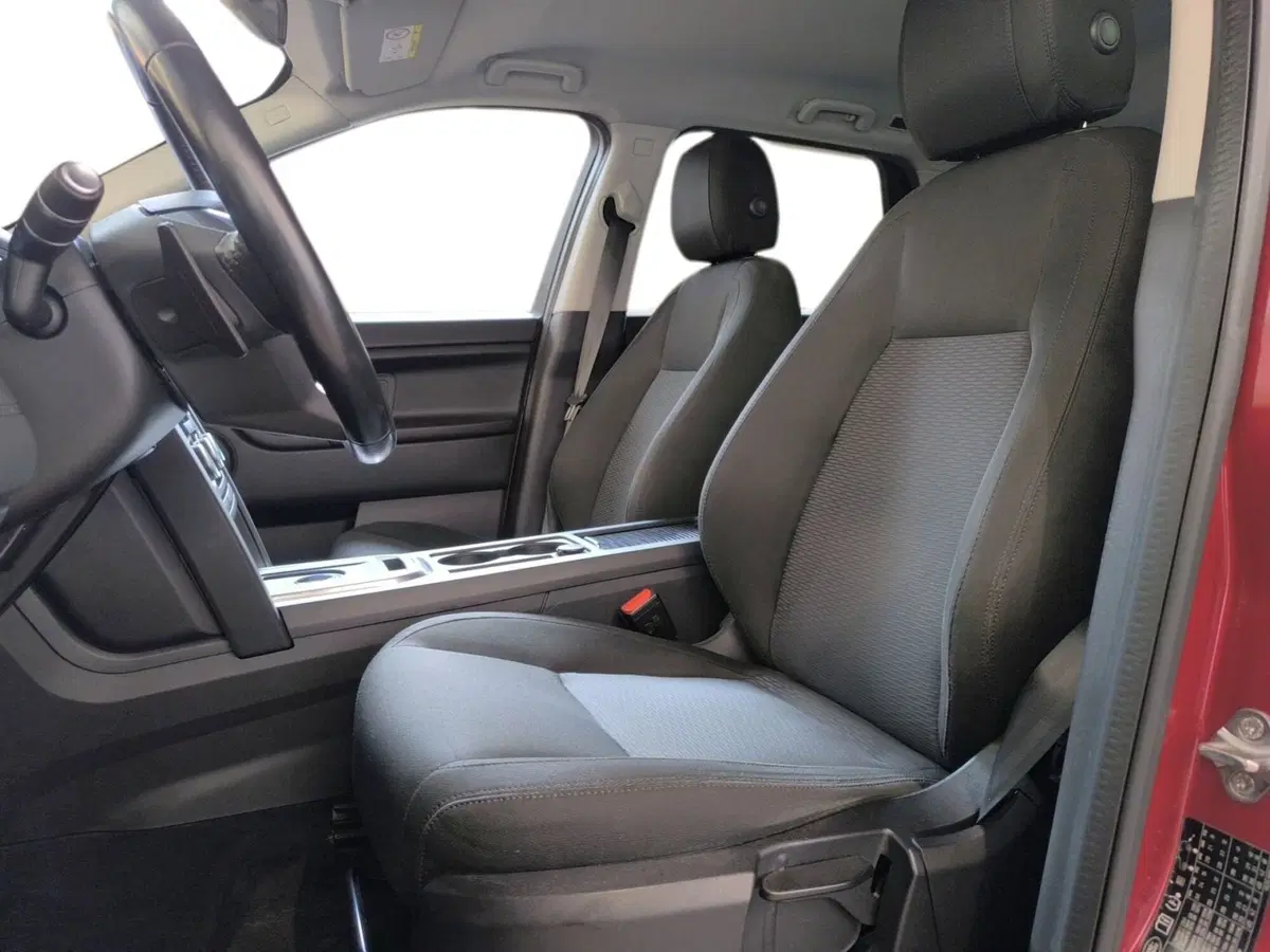 Land Rover Discovery Sport usata a Udine (8)