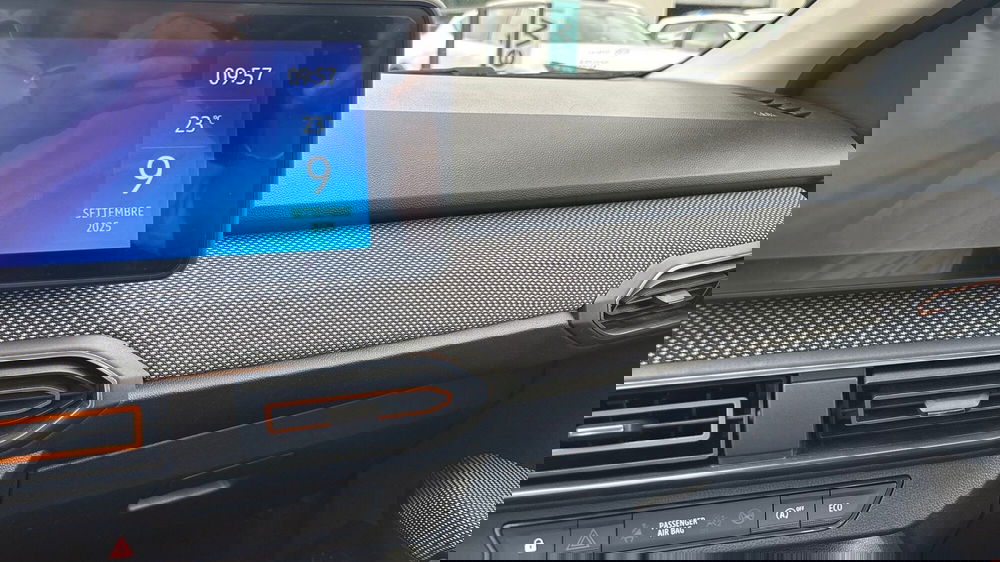 Dacia Sandero usata a Padova (13)