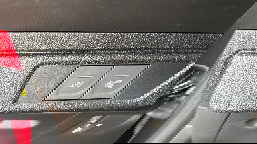 Dacia Sandero usata a Padova (16)