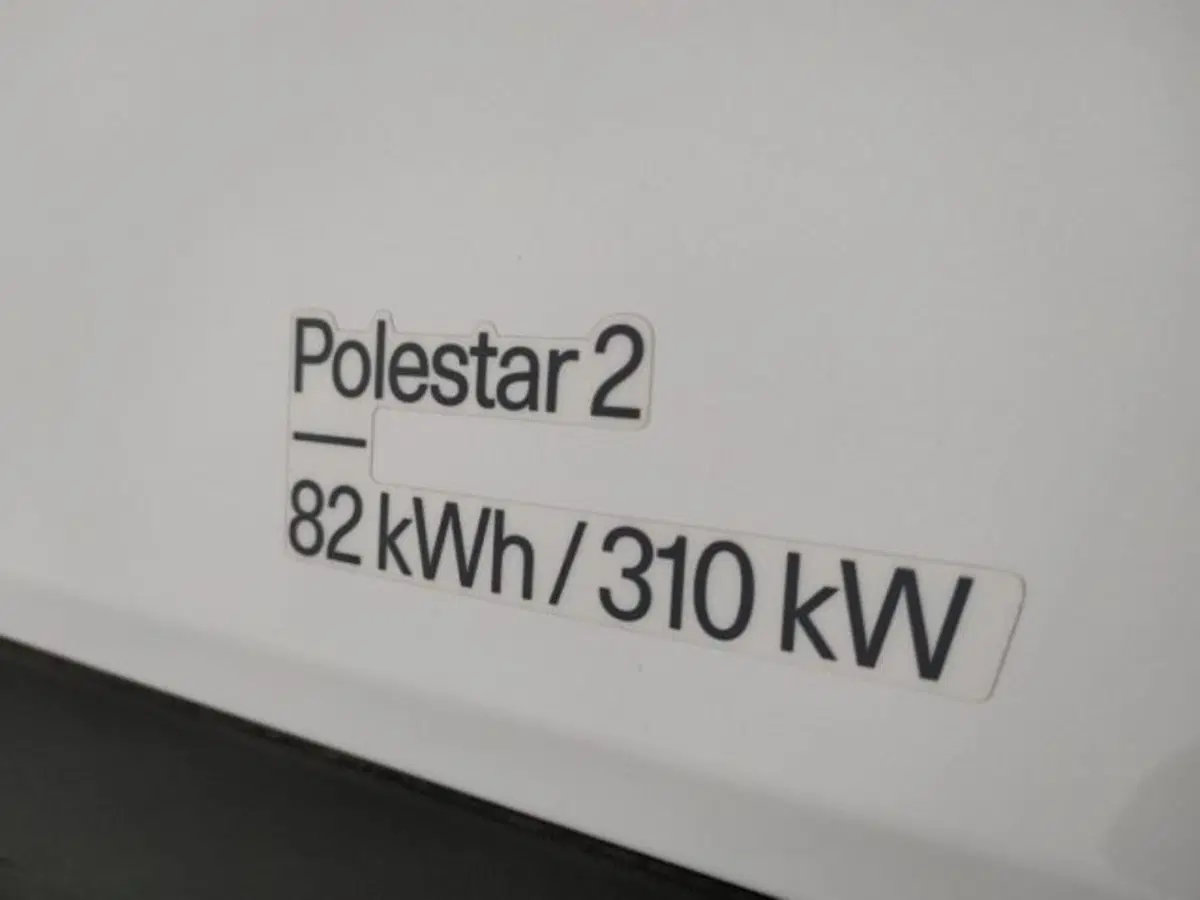 Polestar Polestar 2 nuova a Modena (13)