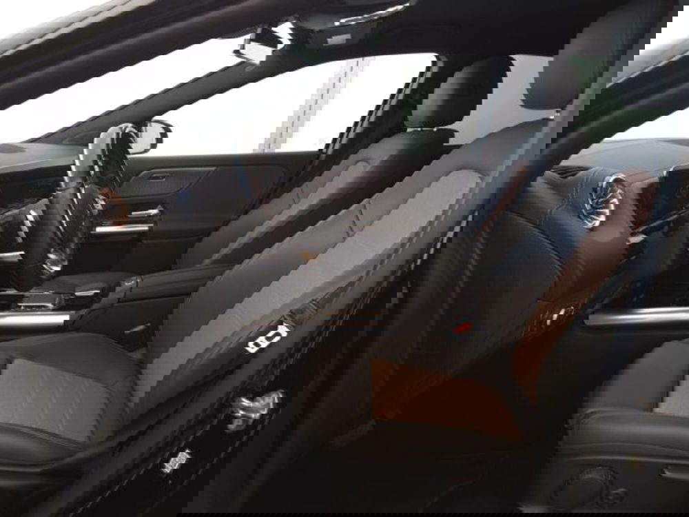 Mercedes-Benz EQA usata a Firenze (5)