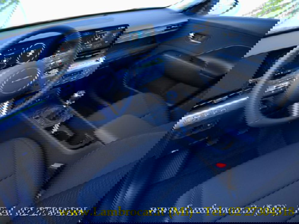 Hyundai Kona nuova a Milano (16)