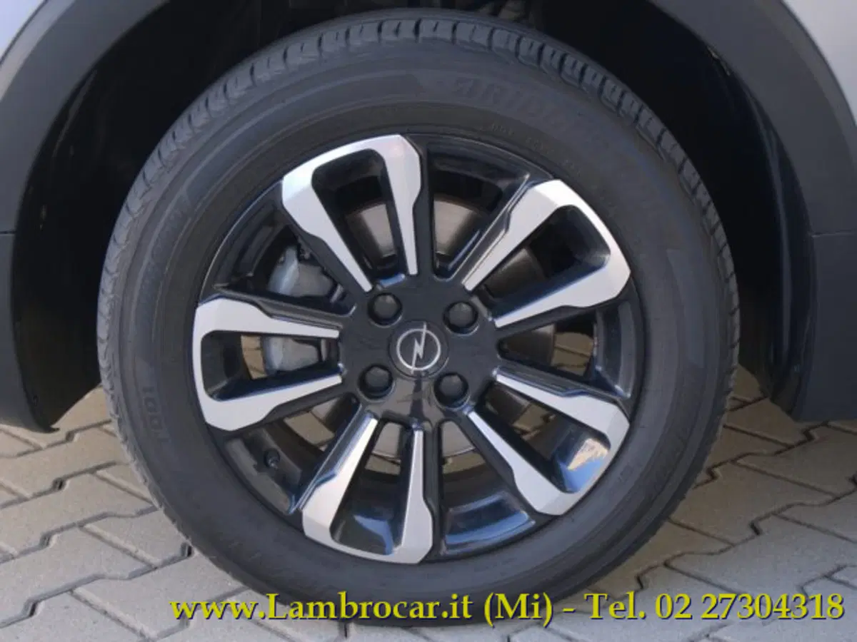 Opel Crossland usata a Milano (13)
