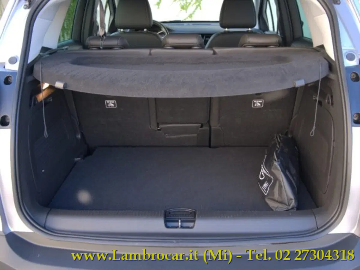 Opel Crossland usata a Milano (14)