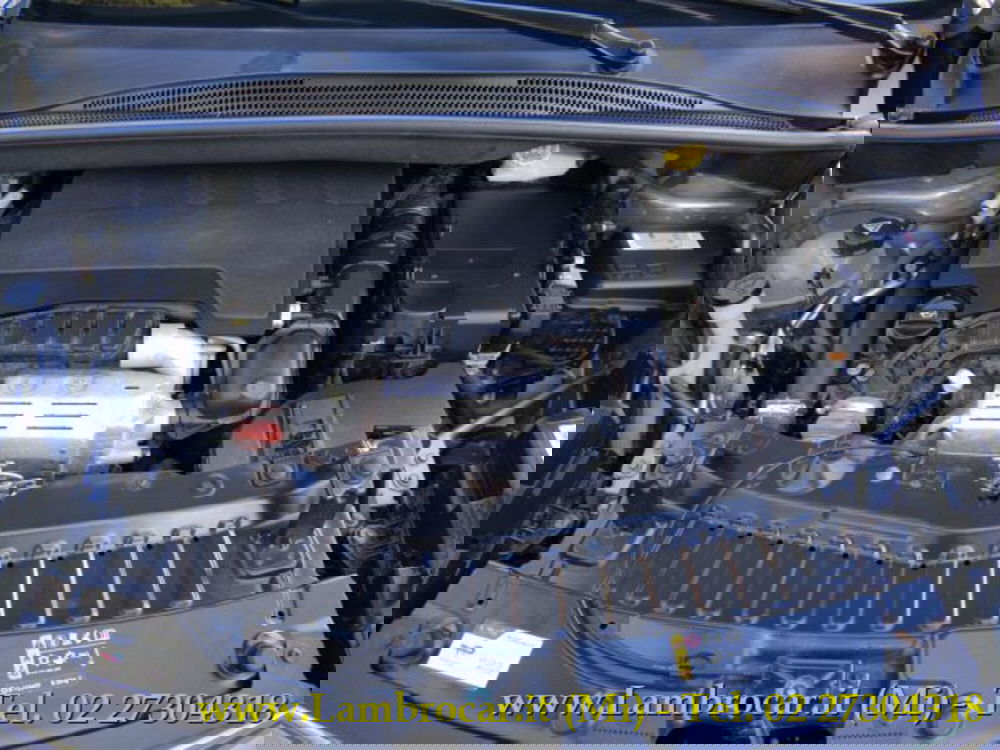 Opel Crossland usata a Milano (19)