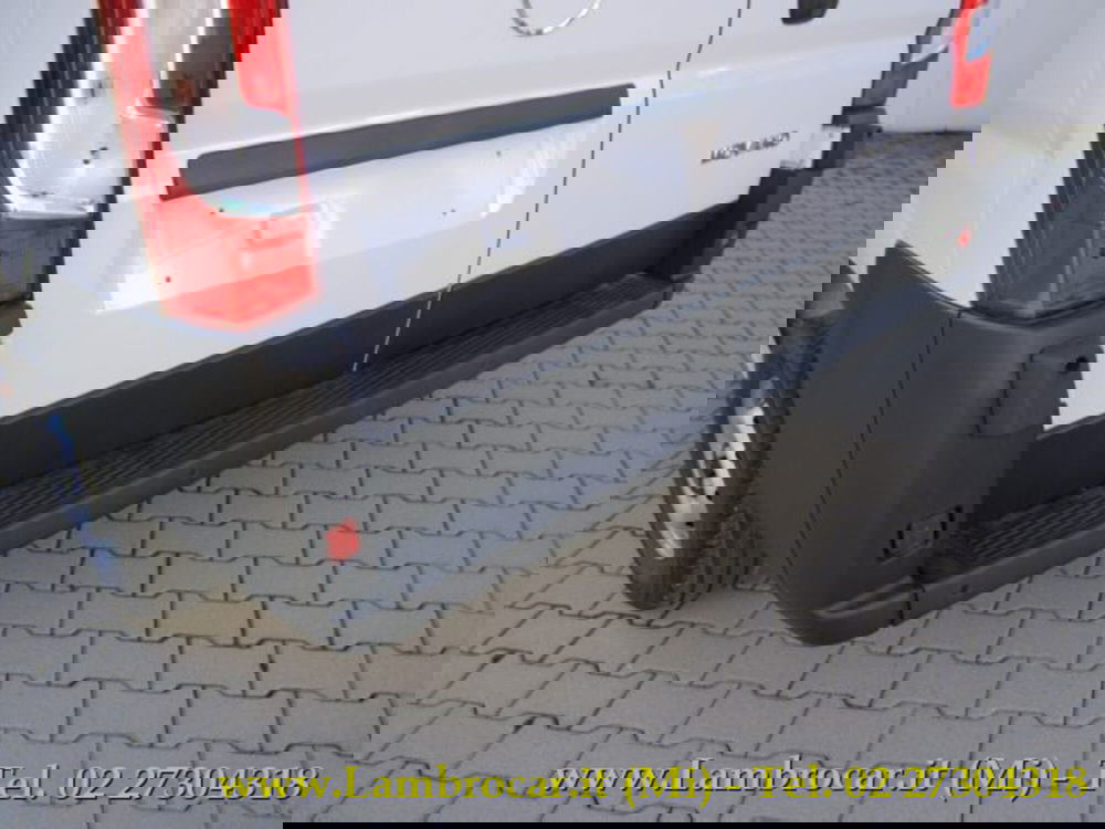 Opel Movano Furgone nuova a Milano (11)