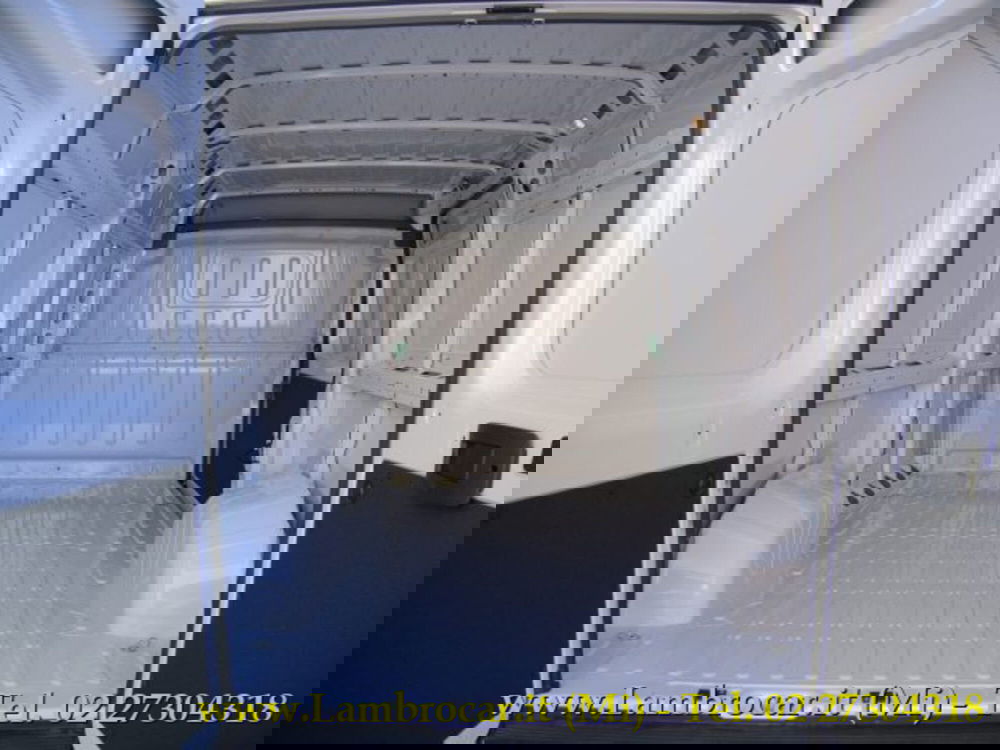 Opel Movano Furgone nuova a Milano (9)