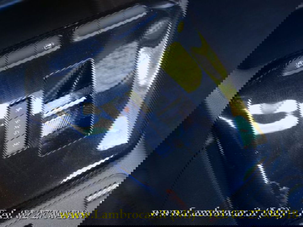 Opel Corsa usata a Milano (10)