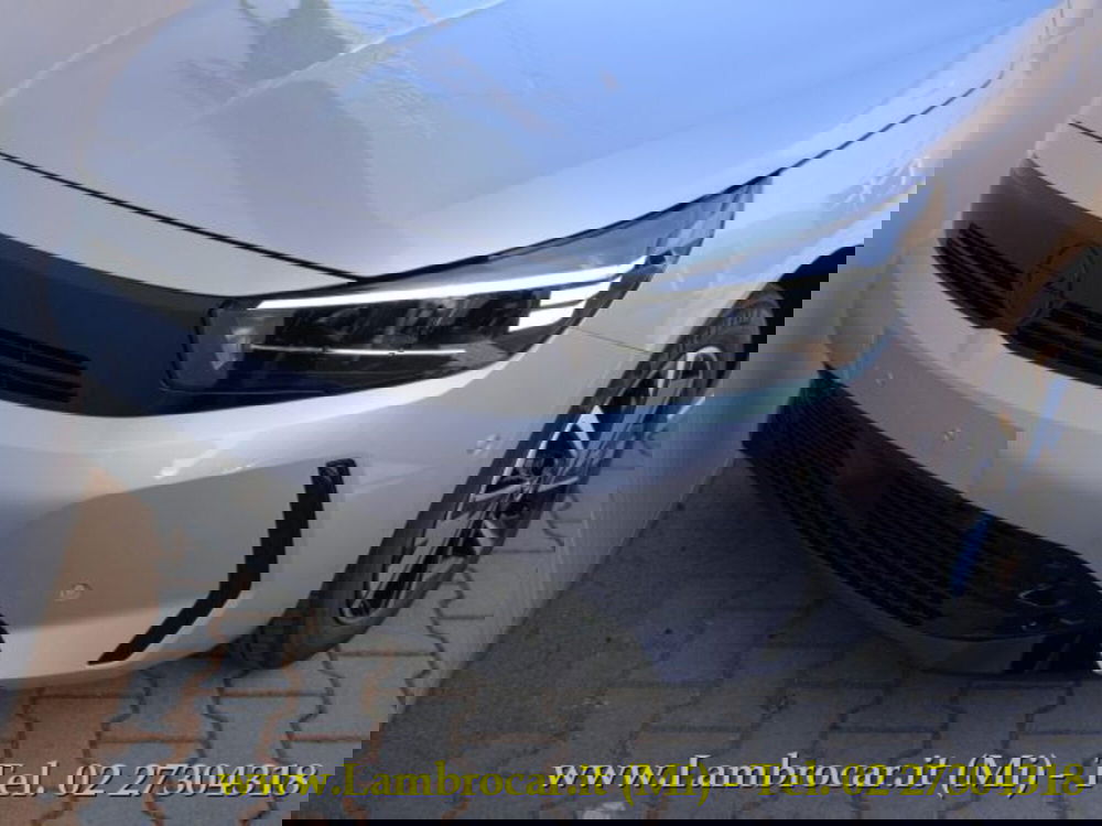 Opel Corsa usata a Milano (13)