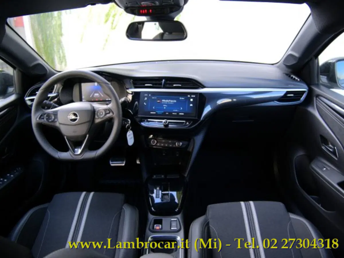 Opel Corsa usata a Milano (2)