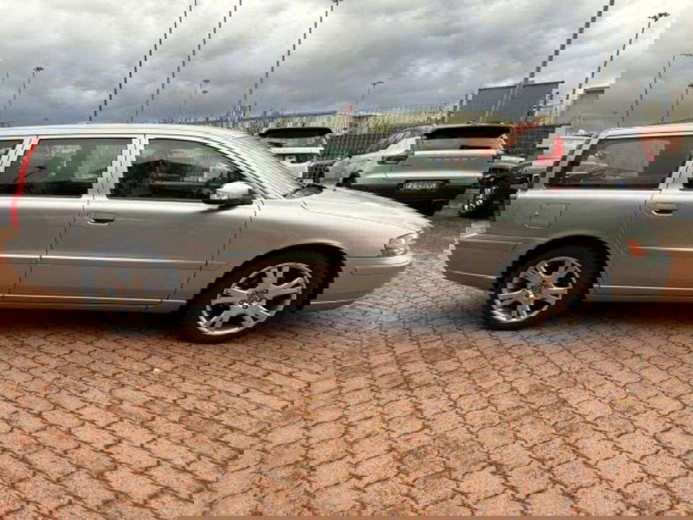 Volvo V70 usata a Savona (3)