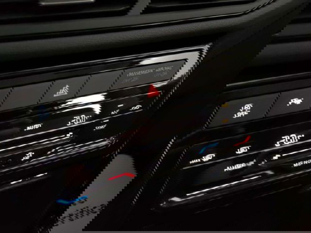 Volkswagen T-Cross usata a Matera (11)