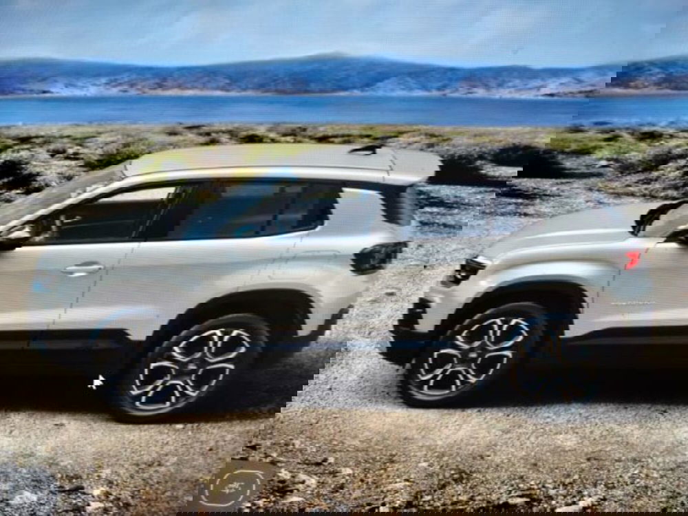 Jeep Avenger nuova a Forlì-Cesena (3)