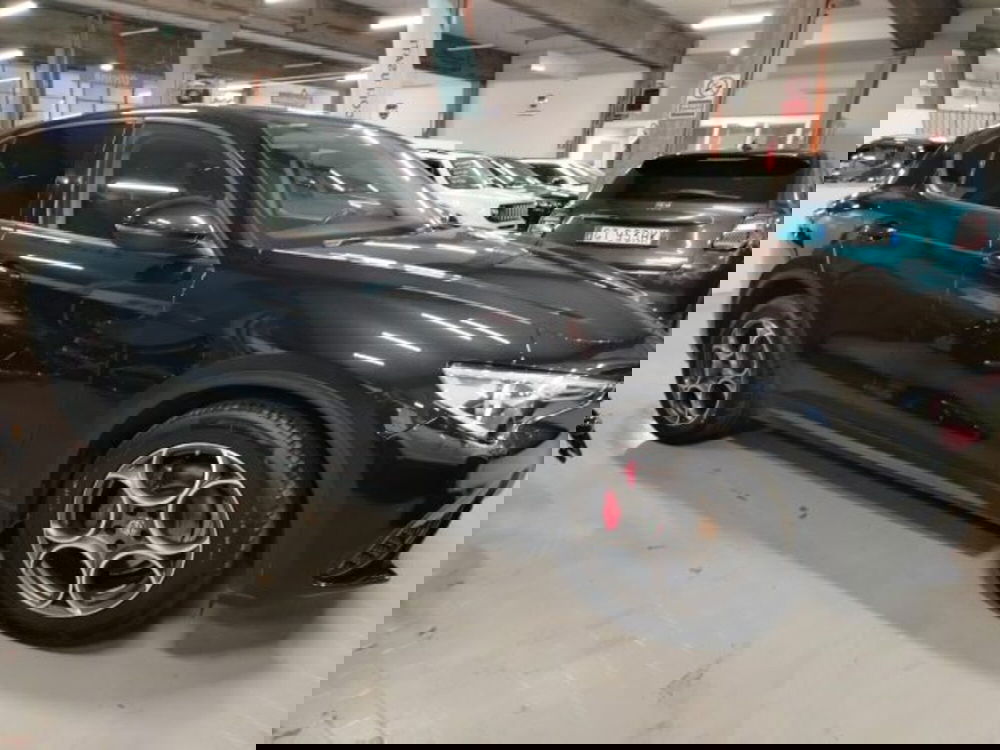 Alfa Romeo Stelvio usata a Forlì-Cesena (12)