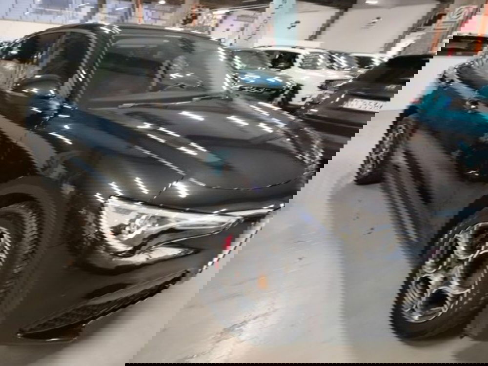 Alfa Romeo Stelvio usata a Forlì-Cesena (13)