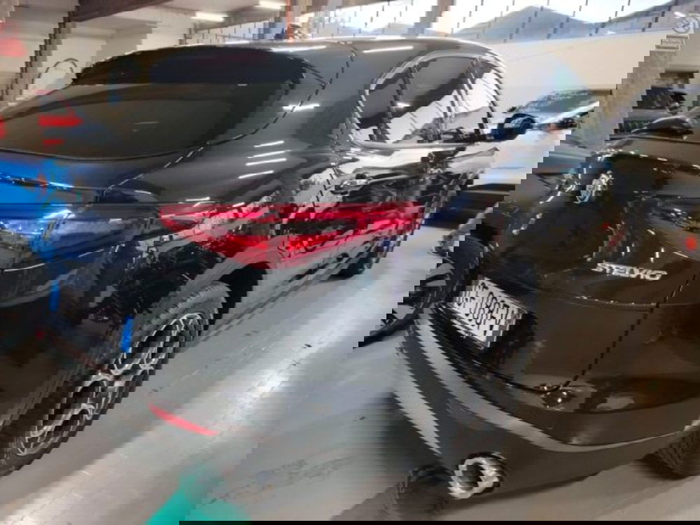 Alfa Romeo Stelvio usata a Forlì-Cesena (9)