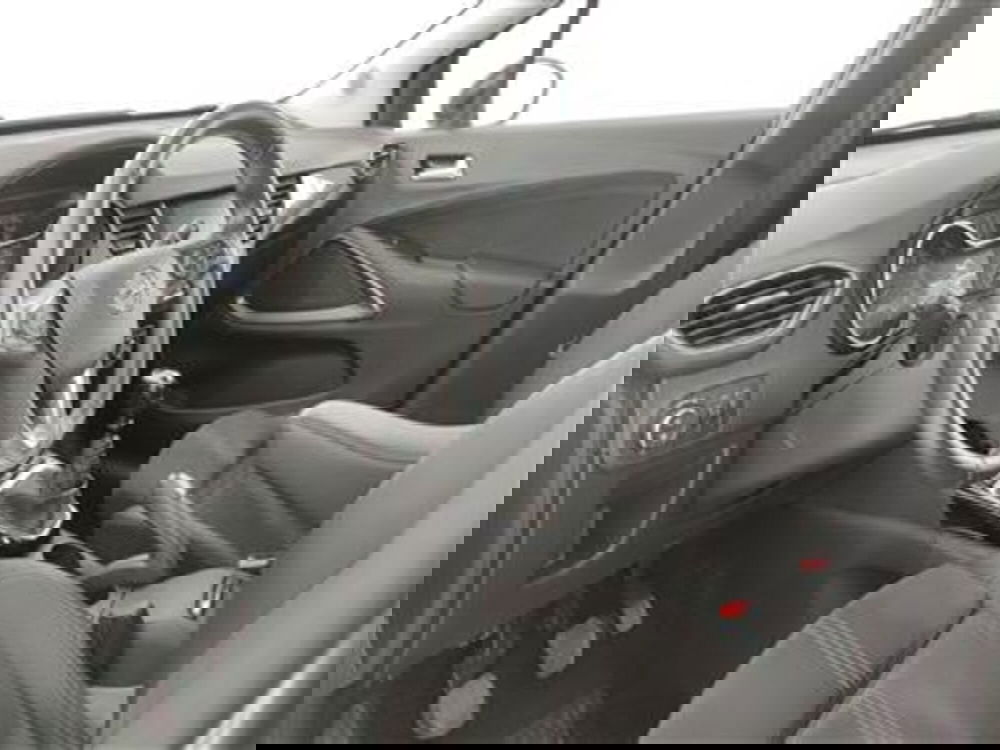 Opel Crossland usata a Bari (13)